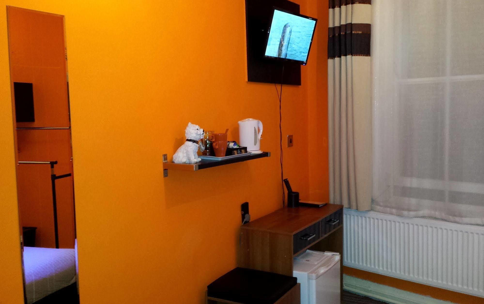 Robin 7 Lodge City Centre Нотингам Екстериор снимка